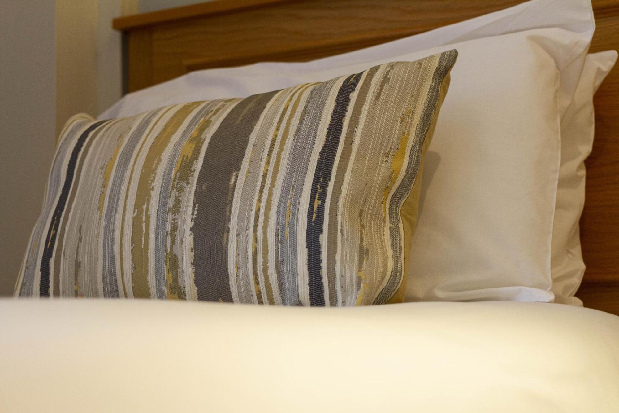 The Sea Trout Inn Totnes Habitación foto
